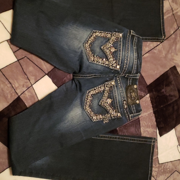 Jeans - Picture 2 of 2